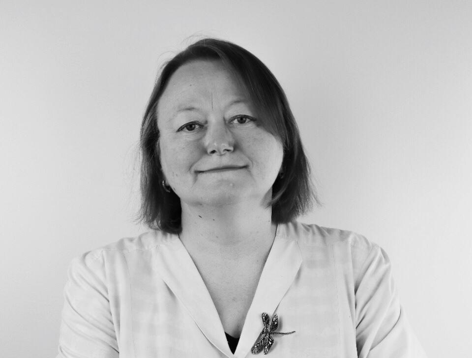 2 июня на 56-м году жизни от нас ушла наша дорогая Елена Владимировна Ногова